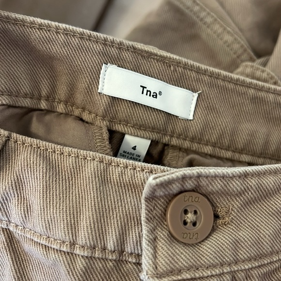 TNA Troop cargo pants. Size 4 - Picture 4 of 4